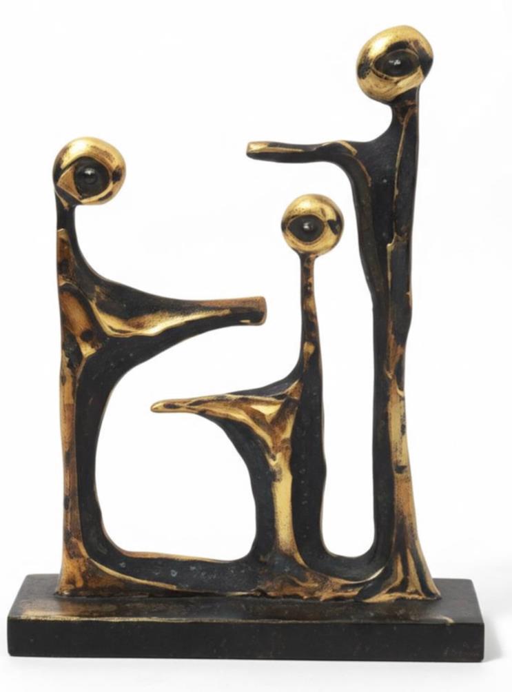 Acusações — Objeto de Parede. Bronze maciço puro · base em granito preto absoluto. Roberto Claussen.