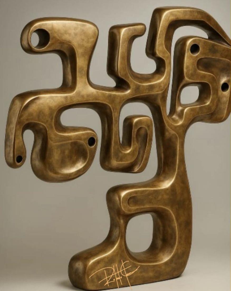 Revendo Conceitos — Escultura. Bronze maciço puro. Roberto Claussen.